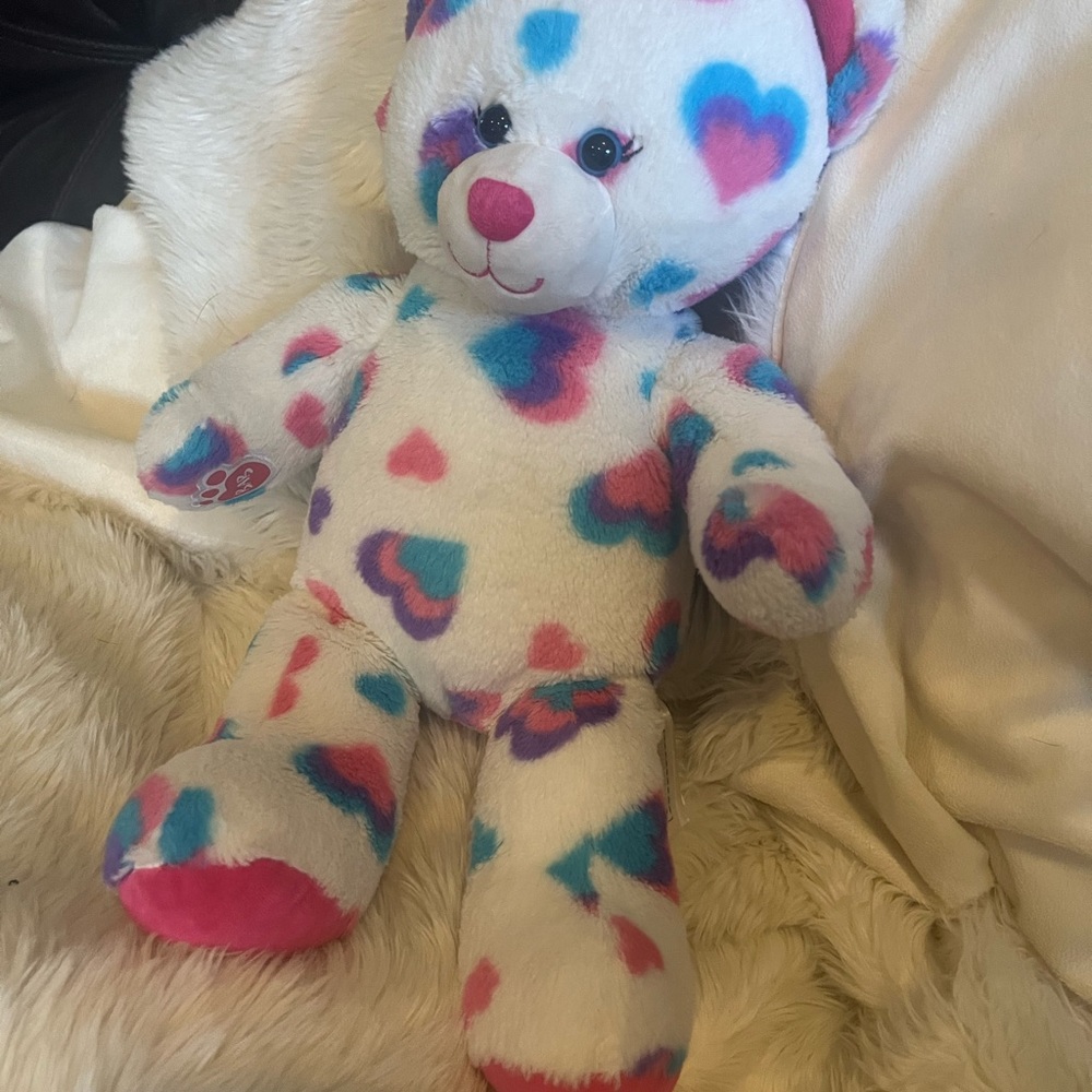 Build A Bear Rainbow Hearts Bear Stuffed Animal Toy 15in Plush white pink blue.